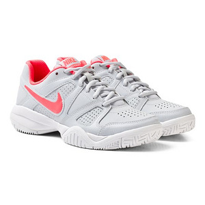 Nike тенниски 28,5