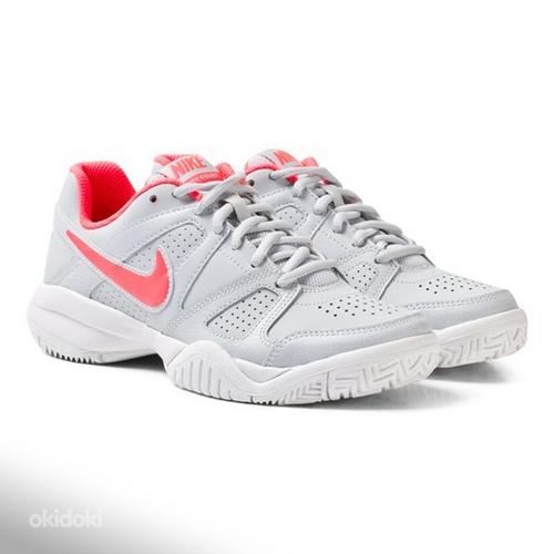 Nike тенниски 28,5 (фото #1)