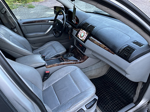 M/V BMW X5 135kw ATM (8 foto / 8)