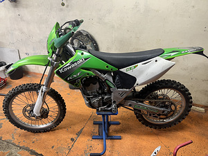 Kawasaki kx250 2006 (4 foto / 6)
