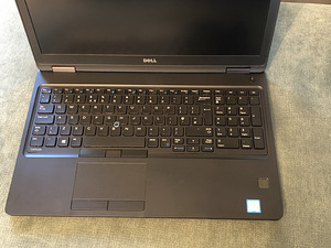 НОУТБУК DELL LATITUDE 5580 (4 фото из 4)