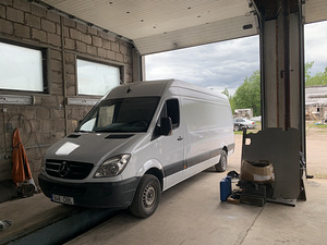 Mersedes-Benz Sprinter (1 foto / 2)