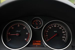 Opel Astra 1.7 D (14 фото из 14)