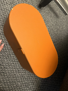 Dyson Airwrap kasutatud aga heas korras. Karp kõik olemas. A (3 foto / 3)