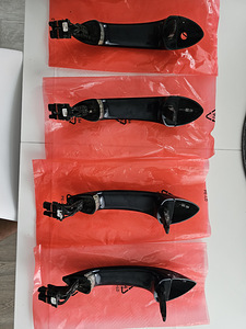 BMW 5GT F07 door handles (2 foto / 3)