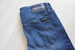 Uus Calvin Klein Jeans teksapüksid. Suurus 28/32 (1 foto / 6)