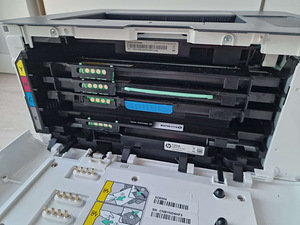 HP 150nw color laser printer (2 foto / 3)