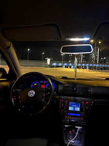 VW PASSAT 1.9 96kw (5 foto / 5)