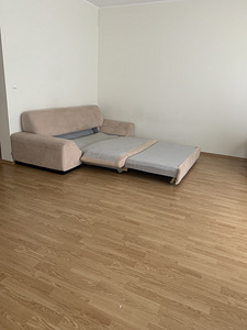 Super pestav diivan -voodi.Natuzzi. Itaalia. (3 foto / 3)