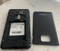 Samsung Galaxy S II; S4