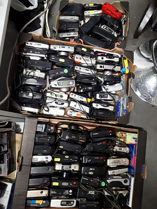 Digikaamerad / kompaktkaamerad /digi fotokaamerad - Garantii (2 foto / 4)