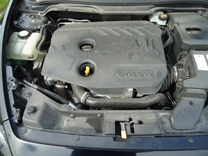 VOLVO V50 (8 фото из 8)