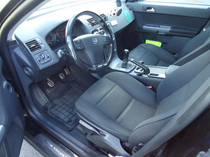 VOLVO V50 (7 foto / 11)
