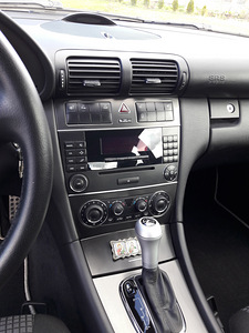 Mercedes-Benz C 180 Sportcoupe (9 foto / 15)