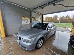 BMW 525d (1 фото из 4)