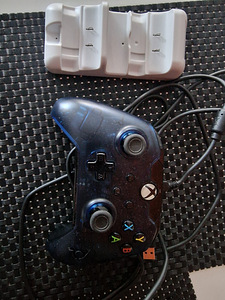 Xbox один х (2 фото из 2)