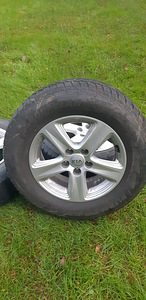 Резина kia + диски 215/70 R16 (1 фото из 5)