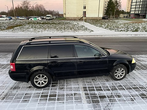 Volkswagen Passat (1.9 TDI) (4 foto / 8)