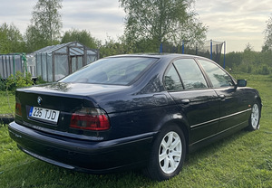 BMW 530d (2 фото из 4)
