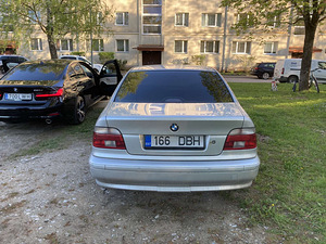 BMW 530d (6 фото из 7)