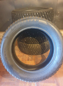 225/55/17 GOODYEAR ULTRAGRIP ICE 2 (2 foto / 2)