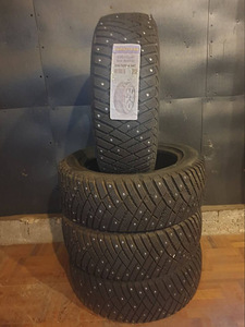 205/55/16 GOODYEAR ULTRAGRIP ICE ARCTIC (1 foto / 2)