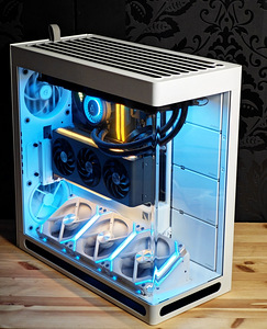 Mänguarvuti "ARCTIC ELITE" | i9-14900KF + RX 7900 XTX 24GB (1 foto / 10)