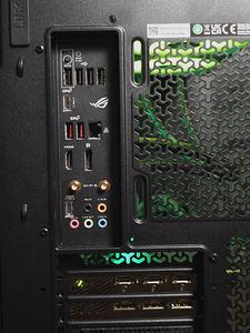 Mänguarvuti || Ryzen 7 5700X3D + RTX 3090 24GB (8 foto / 8)