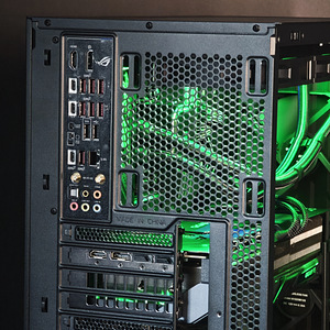 LAUAARVUTI "KOLJA" | Ryzen 9 7950X3D + RTX 5070 Ti 16GB (7 foto / 10)