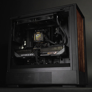 UUS! MÄNGUARVUTI "BLADE" | Ryzen 7 7800X3D + RTX 5070 12GB (4 foto / 10)