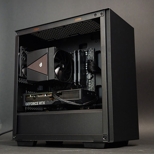 MÄNGUARVUTI "DARKO" - AMD Ryzen 7 5800X3D + RTX 4070 12GB (2 foto / 7)