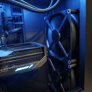 UUS!🔰 Mänguarvuti "HAVN" // Ryzen 7 9800X3D + RTX 5080 16GB (5 foto / 10)