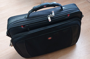 Sülearvuti Dell Inspiron N5110 + laadija + kott (5 foto / 5)
