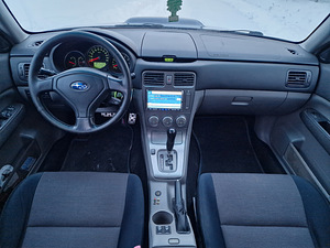Subaru Forester 2.0 XT Turbo (6 foto / 11)