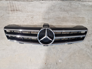 Mercedes-Benz CLS W219 iluvõre (1 foto / 1)