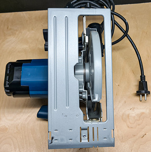 Bosch GKS 190 1400W elektriline ketassaag (8 foto / 10)