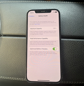 М: iPhone 12 64 ГБ (1 фото из 2)