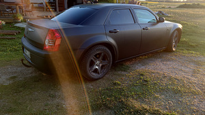 Chrysler 300c (12 фото из 13)