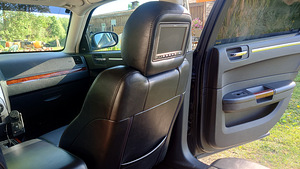 Chrysler 300c (10 фото из 13)