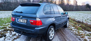 BMW X5 3.0d (3 фото из 8)