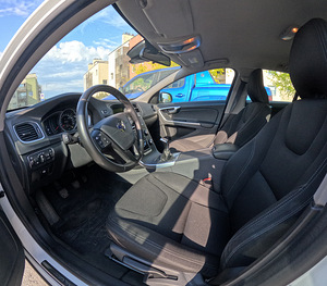 VOLVO V60 T3 2.0 112KW 110000 km 2015 (13 foto / 13)