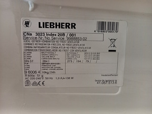Холодильник Liebherr (3 фото из 5)