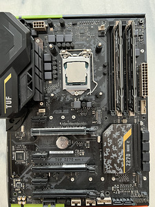 I7 7700 + 16gb ddr4 + emaplaat (1 foto / 3)