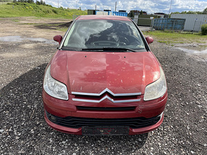 Citroen C4 (2 фото из 8)