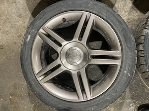 Audi r17 + Triangle 235/45/17 5mm (4 foto / 8)