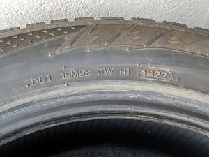Hankook Winter i*Pike X 235/55 R19 (6 foto / 6)
