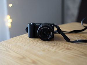 Sony a5100 + E PZ 16-50mm F3.5-5.6 OSS (1 foto / 4)