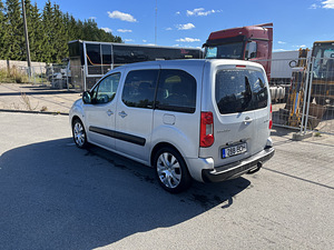 Citroen Berlingo 1,6D 55Kw (8 foto / 11)