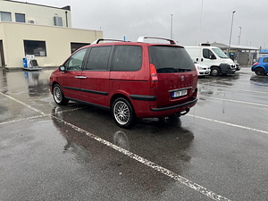 Peugot 807 2,2bensiin 116kw (4 foto / 14)