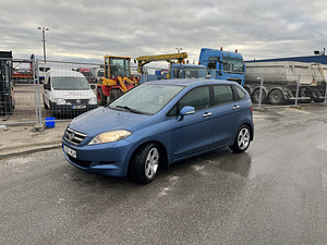Honda FR-D 1,8 bensiin 103kw 2008 (1 foto / 9)
